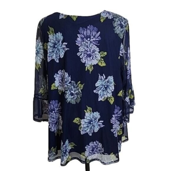 Catherines Top Flowy Lined 3/4 bell sleeve blue floral Women's 2X - Picture 4 of 9